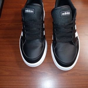 Mens Adidas sneakers black white